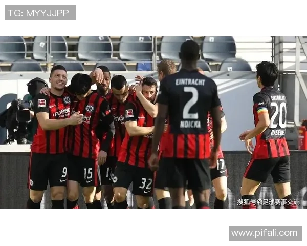 云达不莱梅主场迎战霍芬海姆争夺关键三分精彩对决一触即发 云达不莱梅主场迎战霍芬海姆争夺关键三分精彩对决一触即发