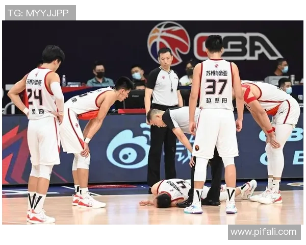 四川男篮对战苏州肯帝亚直播全程回顾与精彩瞬间分析 四川男篮对战苏州肯帝亚直播全程回顾与精彩瞬间分析